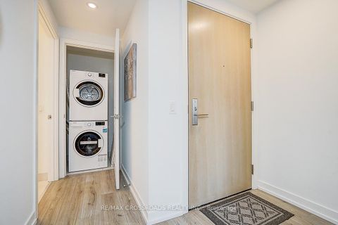 Photo 6 at 3205 - 395 Bloor Street E, North St. James Town, Toronto