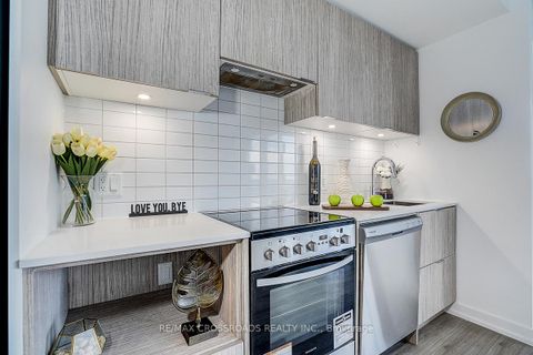 Photo 15 at 3205 - 395 Bloor Street E, North St. James Town, Toronto