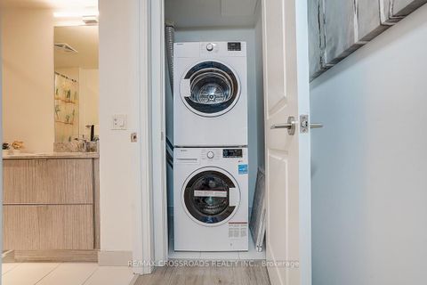 Photo 33 at 3205 - 395 Bloor Street E, North St. James Town, Toronto