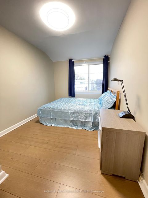 Photo 16 at 33 Chelwood Road, Ionview, Toronto