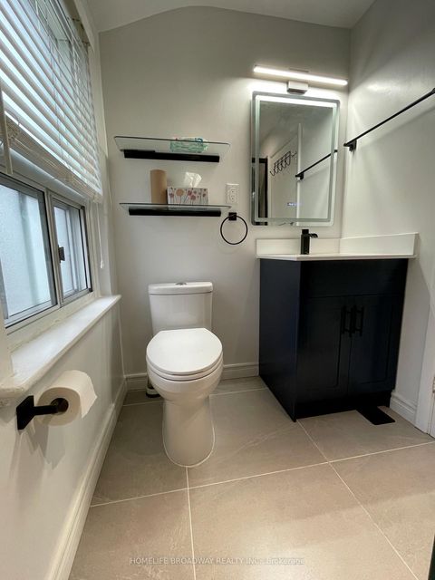 Photo 18 at 33 Chelwood Road, Ionview, Toronto