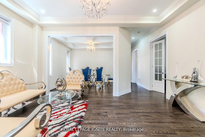 Photo 5 at 73 Kentwood Crescent, Box Grove, Markham