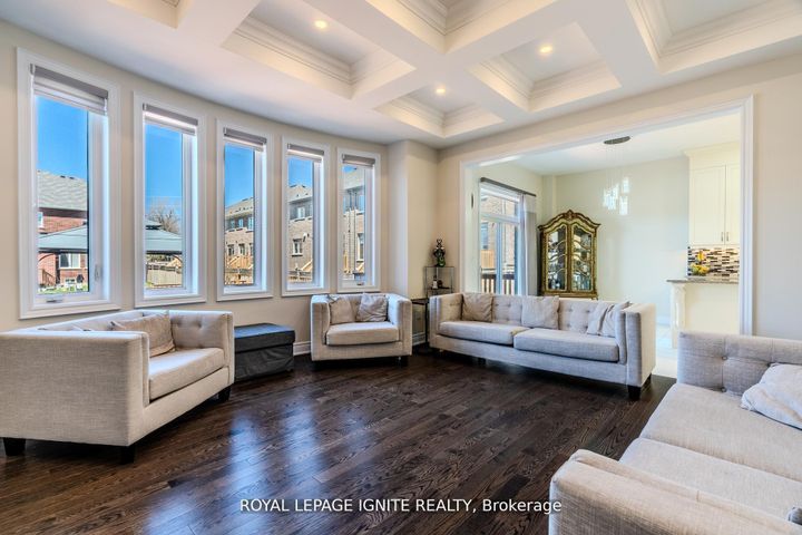 Photo 13 at 73 Kentwood Crescent, Box Grove, Markham