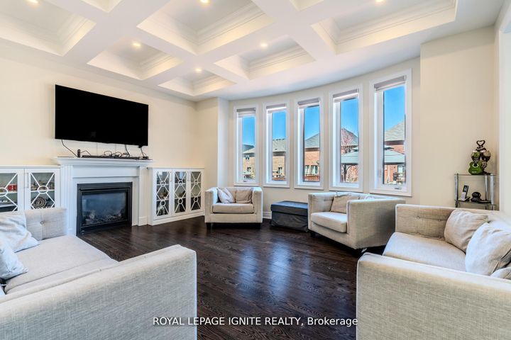 Photo 15 at 73 Kentwood Crescent, Box Grove, Markham