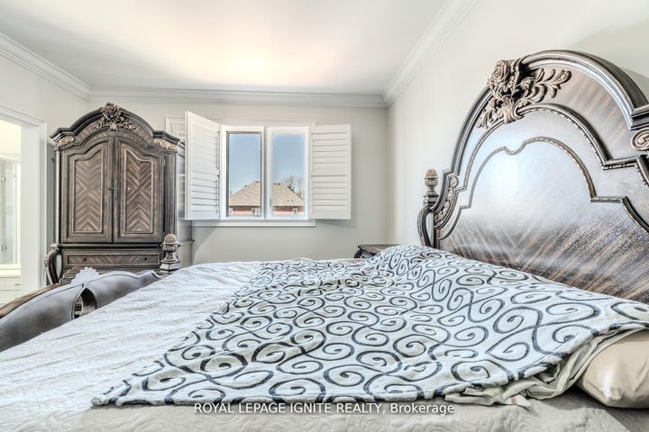 Photo 28 at 73 Kentwood Crescent, Box Grove, Markham