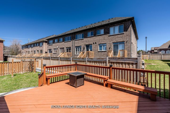 Photo 46 at 73 Kentwood Crescent, Box Grove, Markham