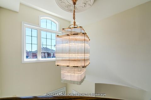 Photo 18 at 73 Kentwood Crescent, Box Grove, Markham