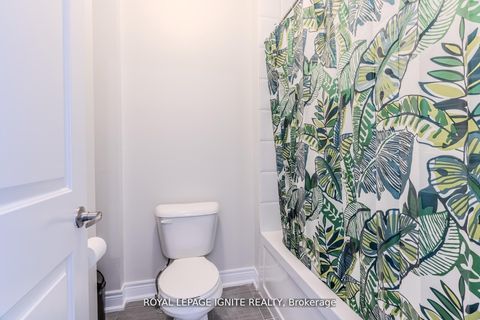 Photo 22 at 73 Kentwood Crescent, Box Grove, Markham