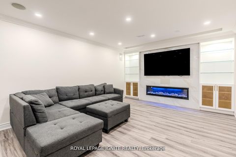 Photo 40 at 73 Kentwood Crescent, Box Grove, Markham