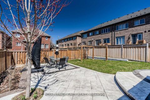 Photo 48 at 73 Kentwood Crescent, Box Grove, Markham
