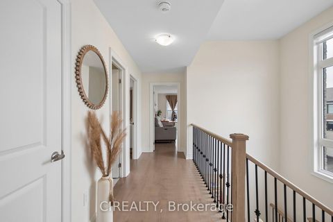 Photo 21 at 325 Laplante Street, Summerhill Estates, Newmarket