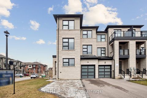 Photo 37 at 325 Laplante Street, Summerhill Estates, Newmarket