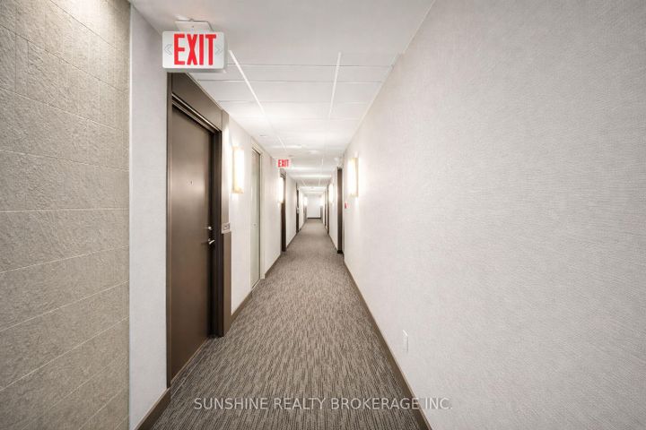 Photo 4 at 223 - 72 Esther Shiner Boulevard, Bayview Village, Toronto