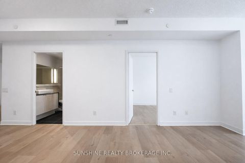 Photo 20 at 223 - 72 Esther Shiner Boulevard, Bayview Village, Toronto