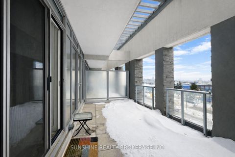 Photo 31 at 223 - 72 Esther Shiner Boulevard, Bayview Village, Toronto