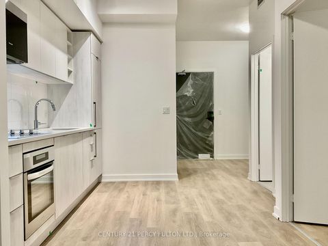 Photo 3 at 2920 - 2031 Kennedy Road, Malvern West, Toronto