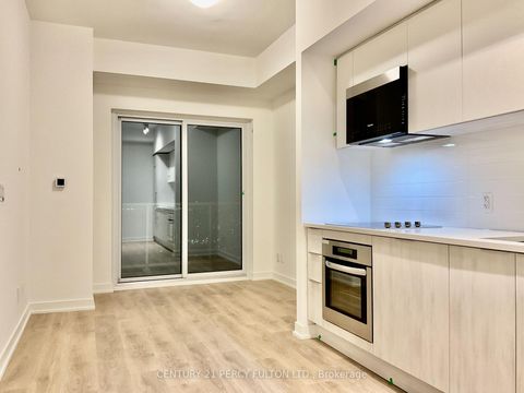 Photo 6 at 2920 - 2031 Kennedy Road, Malvern West, Toronto