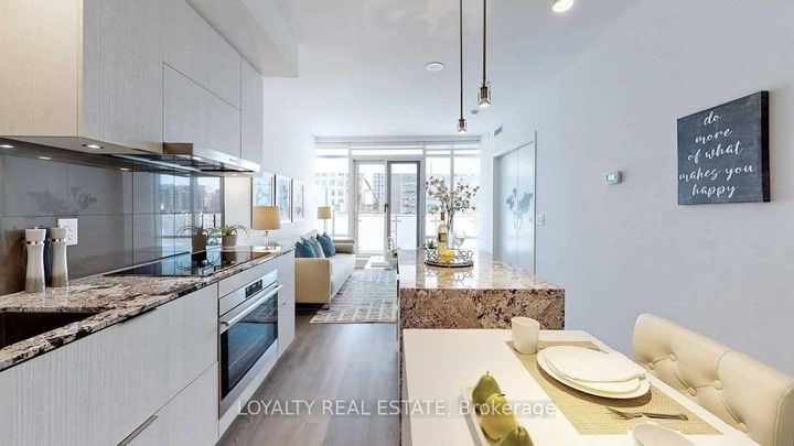 Photo 16 at 908 - 1 Bloor Street E, Yonge Corridor, Toronto