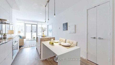 Photo 13 at 908 - 1 Bloor Street E, Yonge Corridor, Toronto