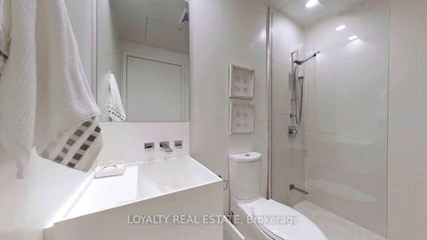 Photo 24 at 908 - 1 Bloor Street E, Yonge Corridor, Toronto