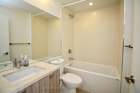 Photo 9 at 1303 - 290 Adelaide Street W, Waterfront Communities C1, Toronto