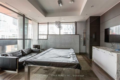 Photo 13 at 1303 - 290 Adelaide Street W, Waterfront Communities C1, Toronto