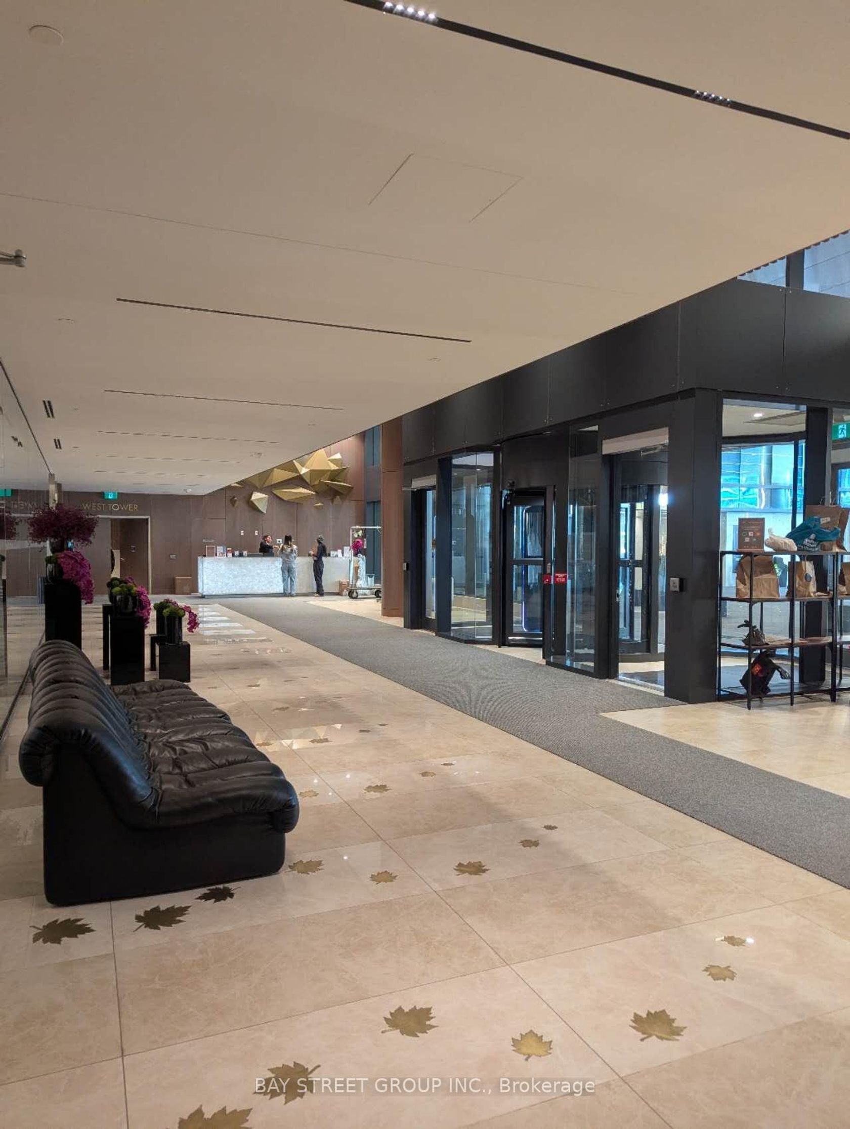 4210 - 1 Concord Cityplace Way, Waterfront Communities C1, Toronto 