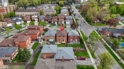 Photo 3 at 4 Greendowns Drive, Scarborough Village, Toronto