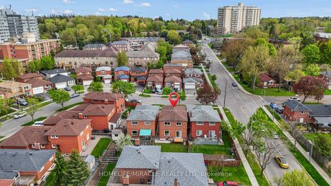 Photo 4 at 4 Greendowns Drive, Scarborough Village, Toronto