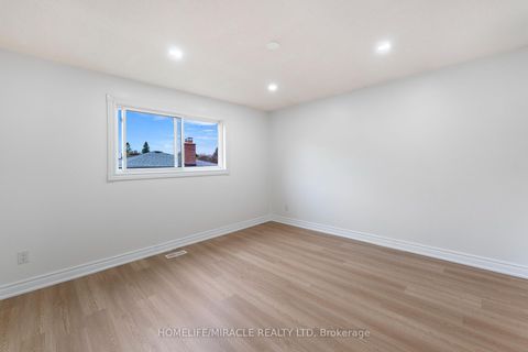 Photo 25 at 4 Greendowns Drive, Scarborough Village, Toronto