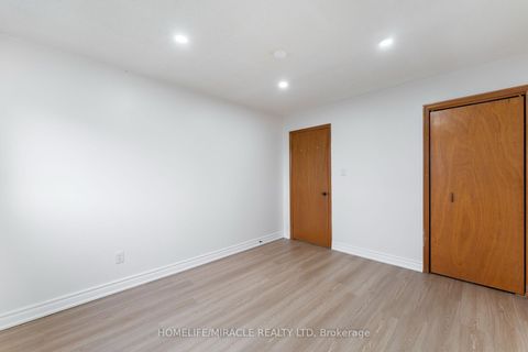 Photo 26 at 4 Greendowns Drive, Scarborough Village, Toronto