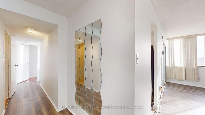 Photo 12 at 1204 - 10 Markbrook Lane, Jamestown, Toronto