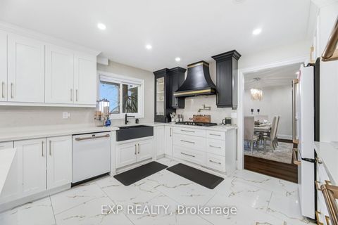 Photo 12 at 265 Wycliffe Avenue, Islington Woods, Vaughan