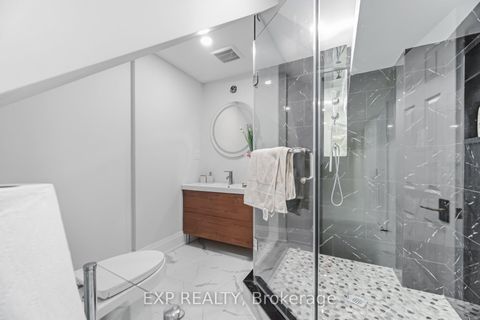 Photo 36 at 265 Wycliffe Avenue, Islington Woods, Vaughan