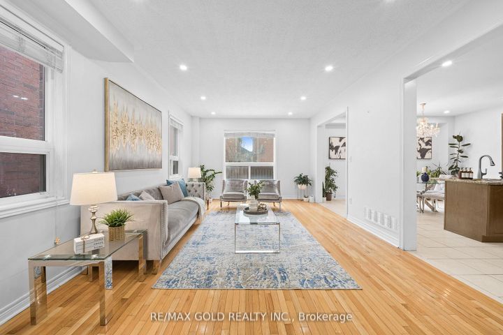 Photo 5 at 36 Ocean Ridge Drive E, Wellington, Brampton