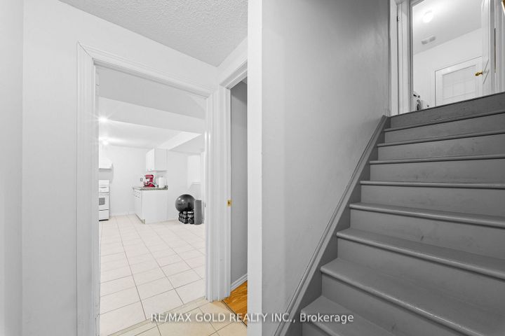 Photo 33 at 36 Ocean Ridge Drive E, Wellington, Brampton