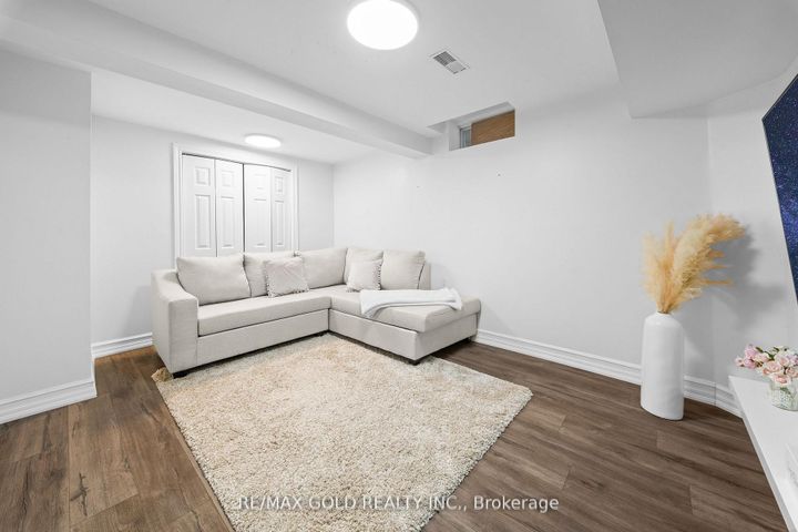 Photo 36 at 36 Ocean Ridge Drive E, Wellington, Brampton