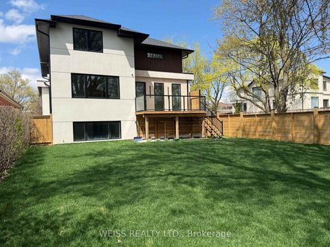 Photo 2 at 137 Bannockburn Avenue, Nortown, Toronto