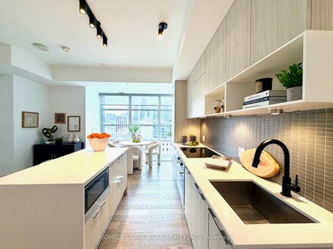 Photo 7 at 1101 - 501 Adelaide Street W, Waterfront Communities C1, Toronto