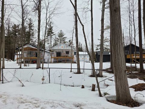 Photo 3 at 3183 Cove Avenue, Rural Innisfil, Innisfil