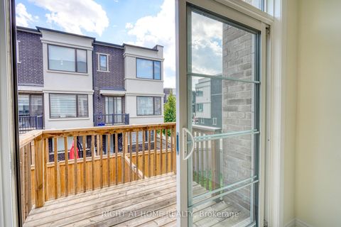 Photo 10 at 53 Sandwell Street, Vellore Village, Vaughan