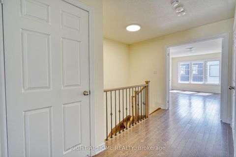 Photo 15 at 53 Sandwell Street, Vellore Village, Vaughan