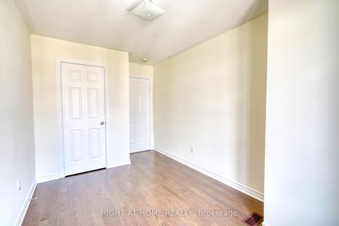 Photo 29 at 53 Sandwell Street, Vellore Village, Vaughan