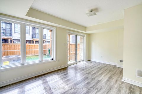 Photo 35 at 53 Sandwell Street, Vellore Village, Vaughan