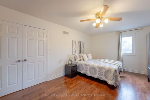 Photo 27 at 15 Kilbarry Court, South Richvale, Richmond Hill