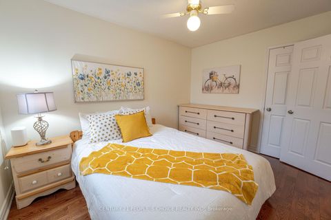 Photo 34 at 15 Kilbarry Court, South Richvale, Richmond Hill