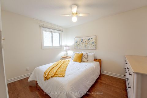 Photo 35 at 15 Kilbarry Court, South Richvale, Richmond Hill