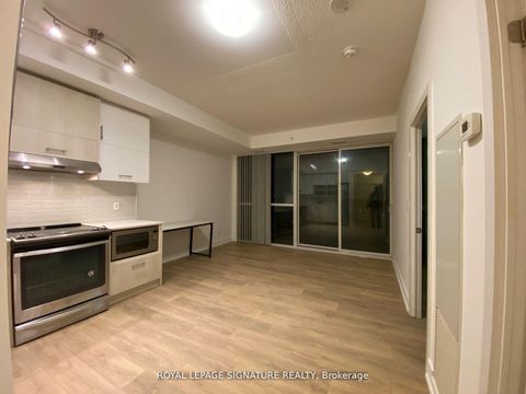 Photo 5 at 807 - 150 Fairview Mall Drive, Don Valley Village, Toronto