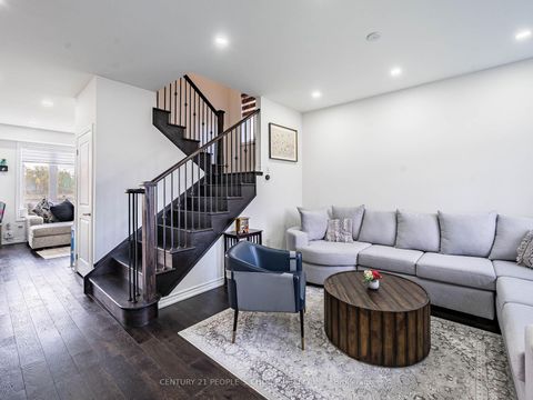 Photo 3 at 257 Duncan Street, Stayner, Clearview