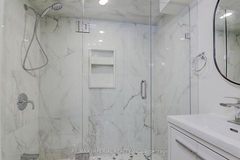 Photo 40 at 98 Belfry Drive, Leslie Valley, Newmarket